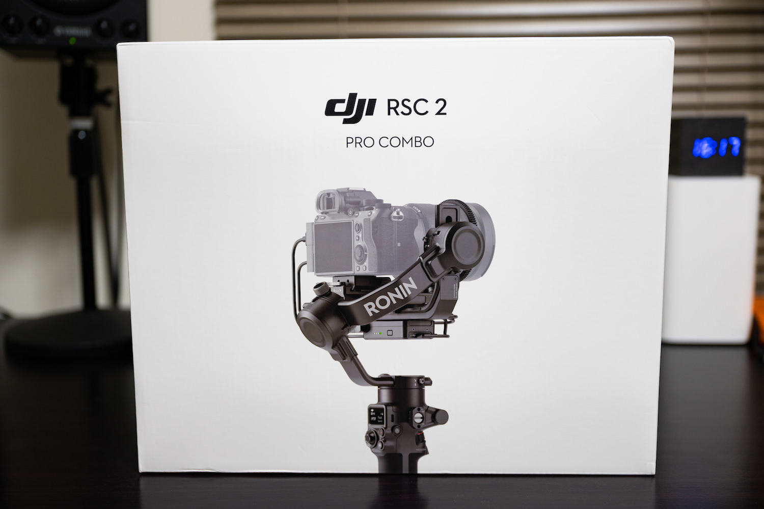 ミラーレスカメラの最強スタビライザー DJI RSC 2 Proコンボを購入 